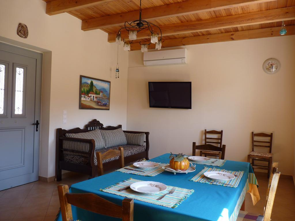 Viva Elafonisi - Or Apartment, 10min To Hébergement de vacances Plokamianá